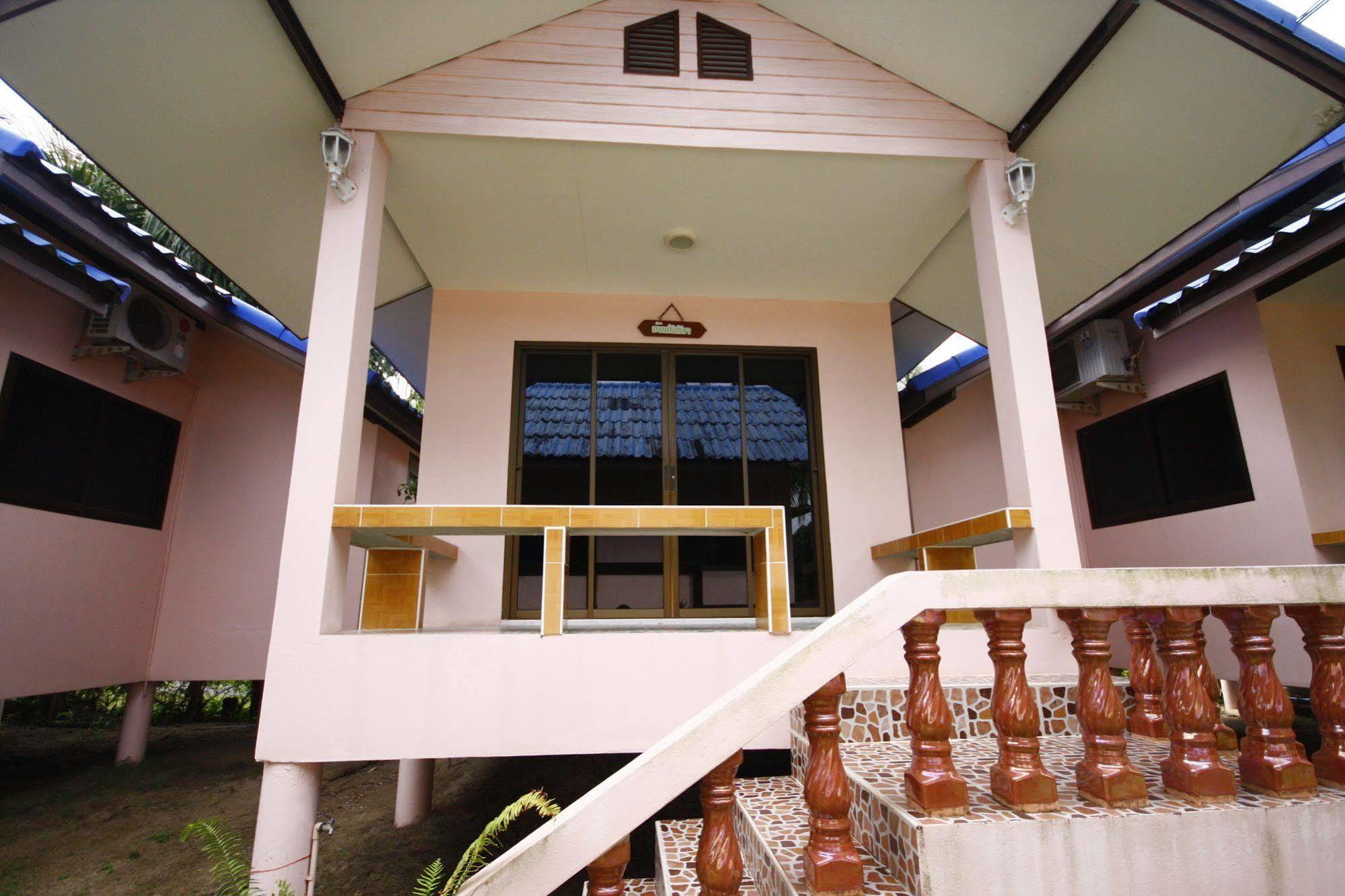 Chaiwat Resort Laem Sing Zewnętrze zdjęcie
